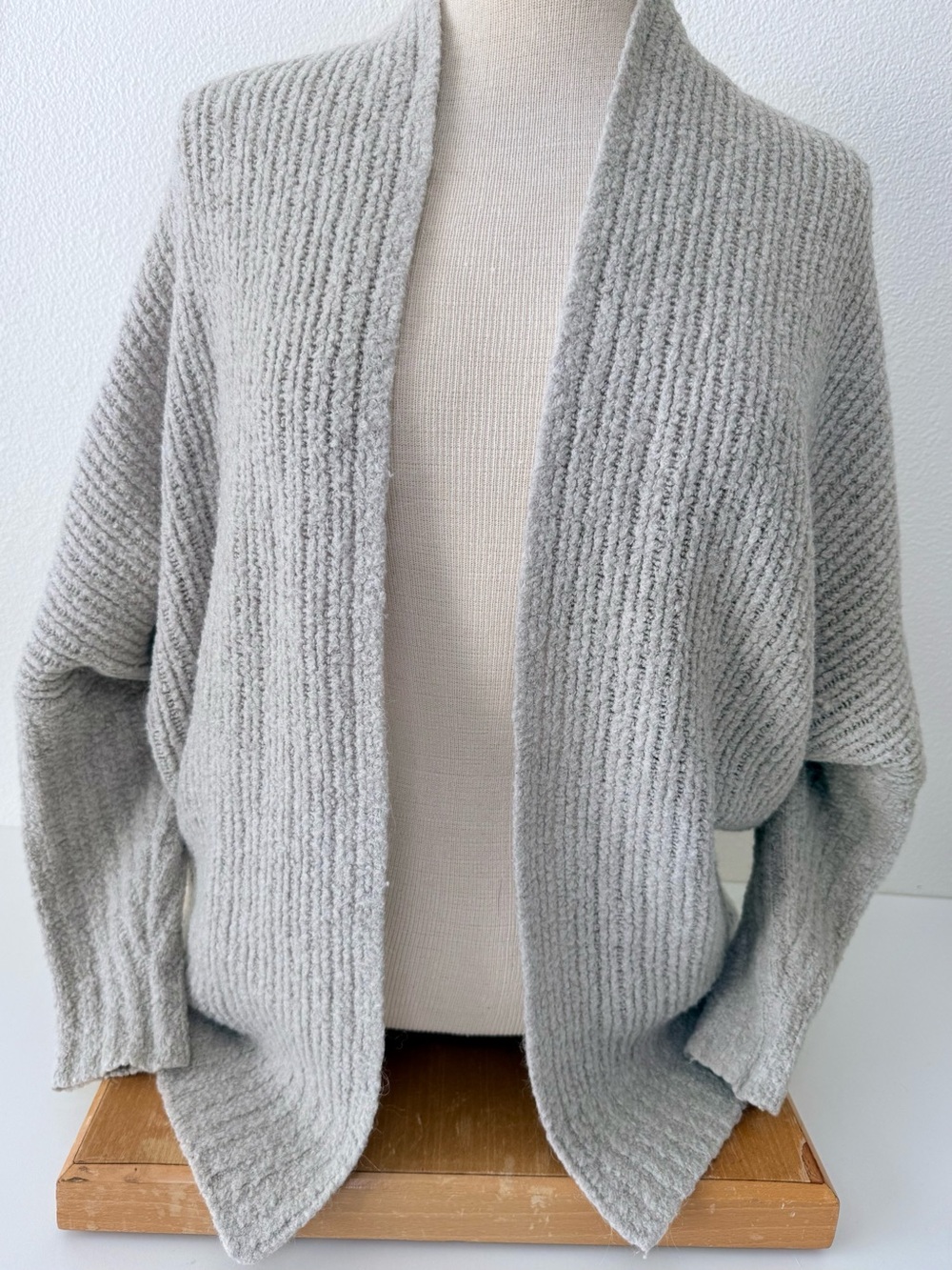 ESPRIT Light Gray Beige Boucle Ribbed Alpaca Blend Open Front Cardigan Sweater S